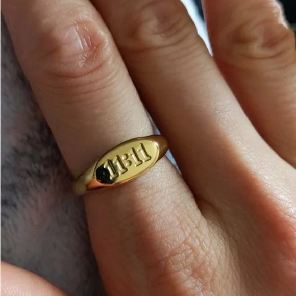 NEW 11:11 Angel Number Gold Ring - Picture 4 of 7